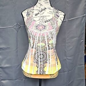 BEAUTIFUL BOHO CROCHET BACK TANK SIZE MEDIUM
